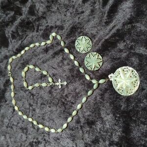 Unbranded Mother of Pearl Hand Carved Necklace, Bracelet & Earring Set Jeruselum